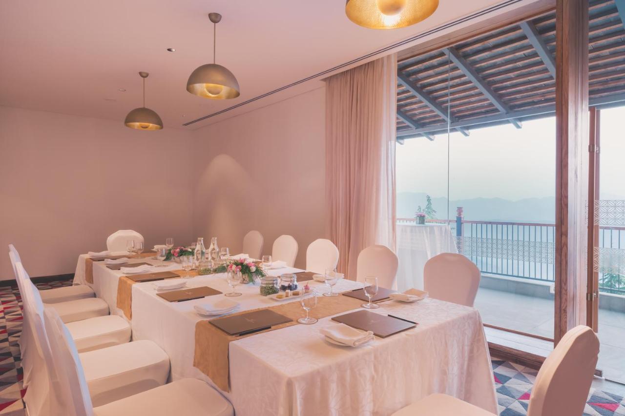 Taj Theog Resort & Spa Shimla Exterior photo