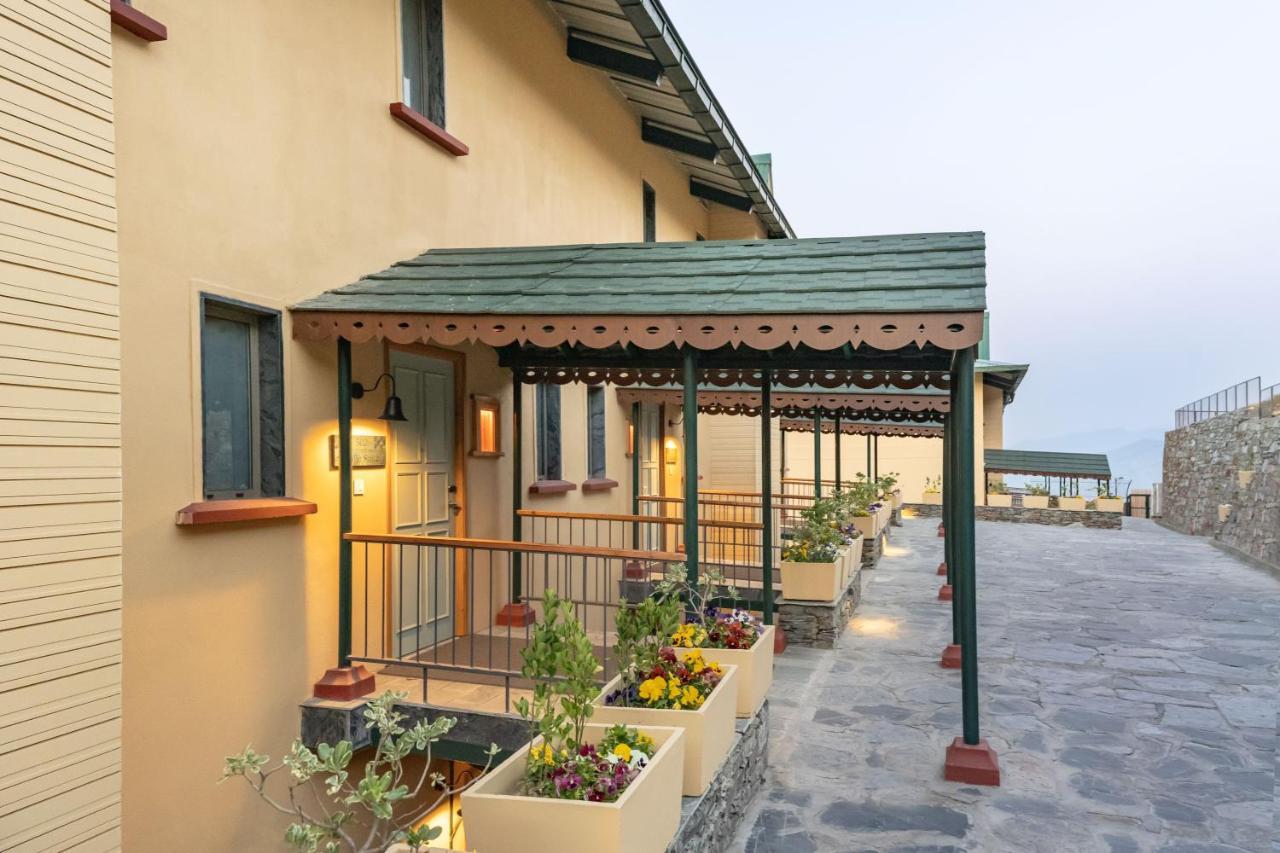Taj Theog Resort & Spa Shimla Exterior photo
