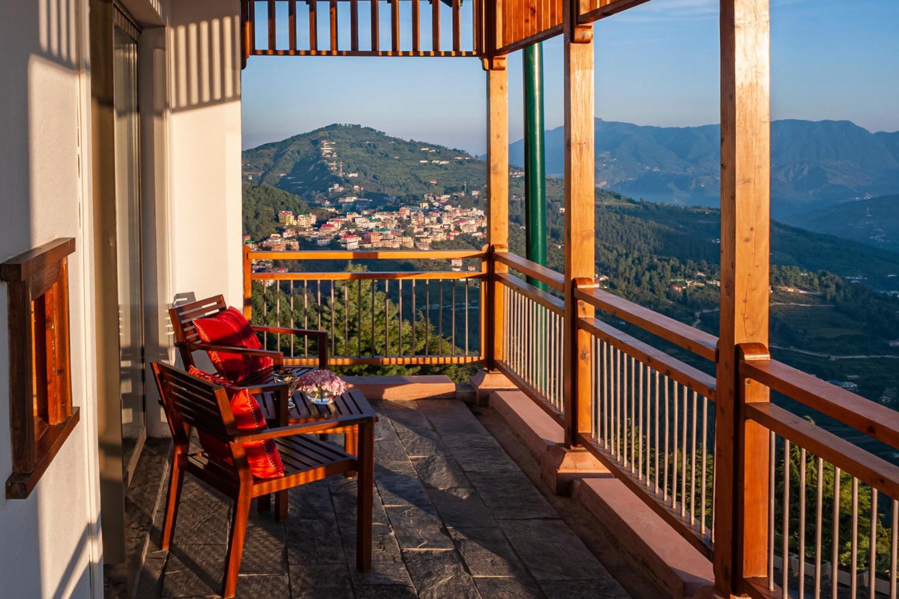 Taj Theog Resort & Spa Shimla Exterior photo