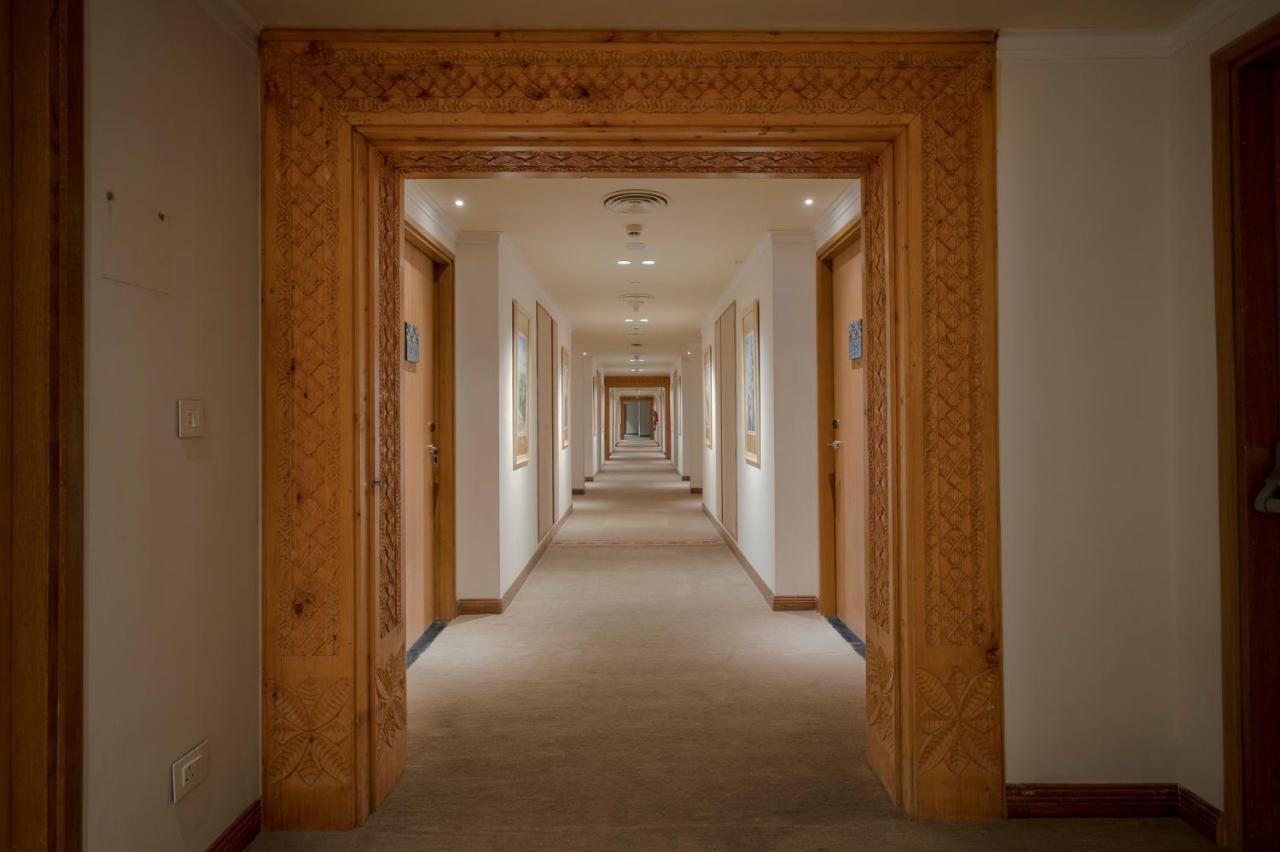 Taj Theog Resort & Spa Shimla Exterior photo